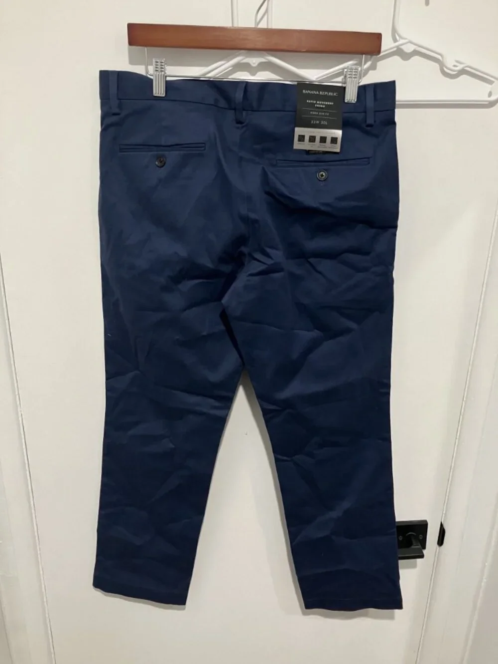Banana Republic Men's Aiden Slim Fit Rapid Movement Chino, Blue, Size 33x30, NWT